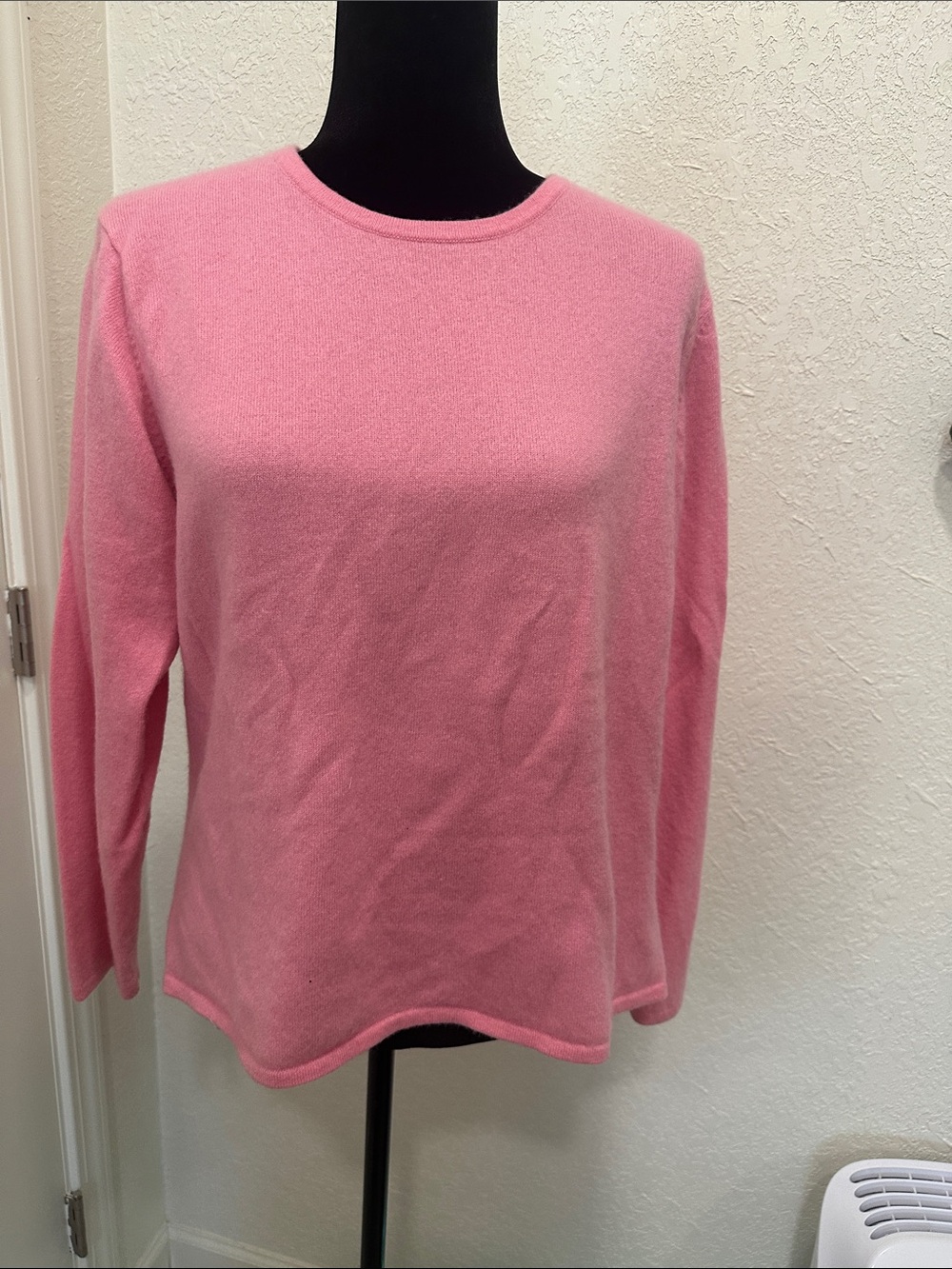 Women's Bubblegum Pink Crewneck Cashmere Sweater